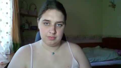 Snapshot of hess_luna_ chatting on June 2026 09:07:02 AM hess_luna_ online show from June 2026 09:07:02 AM