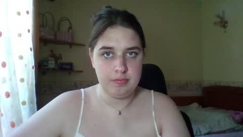 Snapshot of hess_luna_ chatting on June 2026 09:03:02 AM hess_luna_ online show from June 2026 09:03:02 AM
