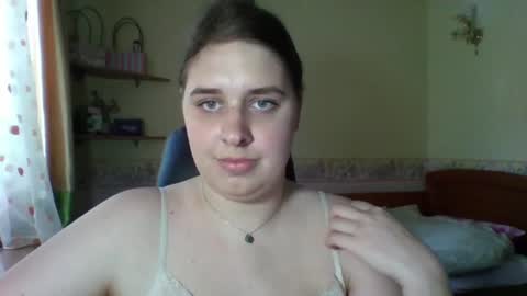 Snapshot of hess_luna_ chatting on July 2026 09:13:02 AM hess_luna_ online show from July 2026 09:13:02 AM