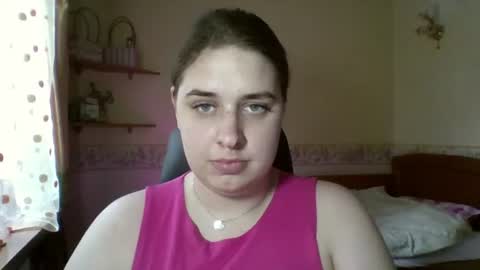 Snapshot of hess_luna_ chatting on July 2026 09:01:02 AM hess_luna_ online show from July 2026 09:01:02 AM