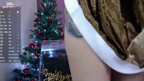 Hessy online show from December 2024 03:31:02 PM