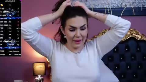 Hessy online show from January 2025 12:29:01 PM