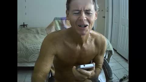 hewes1 online show from November 2025 11:21:02 AM