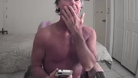 hewes1 online show from March 2026 07:47:02 AM