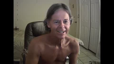 hewes1 online show from May 2026 08:42:02 AM