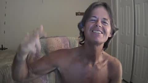 Snapshot of hewes1 chatting on June 2026 12:59:02 AM hewes1 online show from June 2026 12:59:02 AM