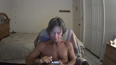 Snapshot of hewes1 chatting on July 2026 07:37:02 AM hewes1 online show from July 2026 07:37:02 AM