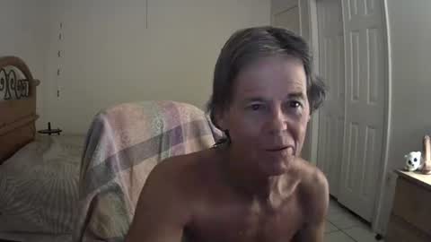 Snapshot of hewes1 chatting on July 2026 06:39:02 AM hewes1 online show from July 2026 06:39:02 AM
