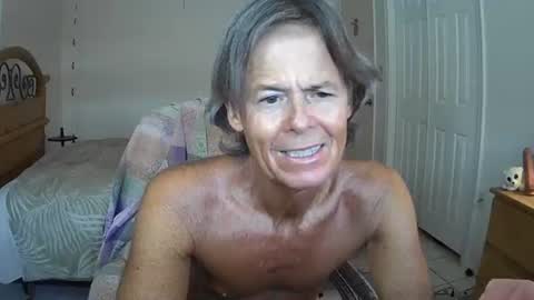 Snapshot of hewes1 chatting on July 2026 10:23:01 PM hewes1 online show from July 2026 10:23:01 PM
