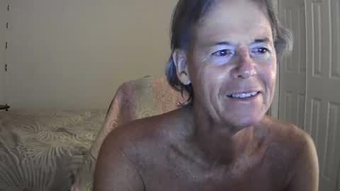 Snapshot of hewes1 chatting on July 2026 08:41:01 AM hewes1 online show from July 2026 08:41:01 AM