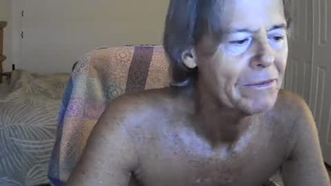 Snapshot of hewes1 chatting on August 2026 11:13:01 AM hewes1 online show from August 2026 11:13:01 AM
