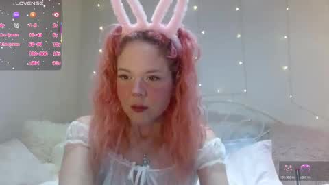hexbunnie online show from March 2026 02:05:02 AM