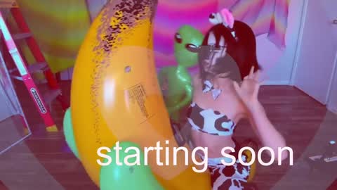 Snapshot of hexivu chatting on October 2025 02:22:02 AM salem online show from October 2025 02:22:02 AM