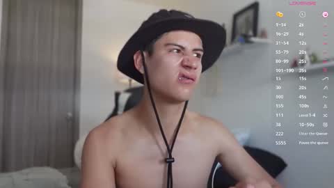 hey_cesard online show from October 2025 02:46:01 PM