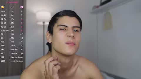 hey_cesard online show from November 2025 03:26:02 PM