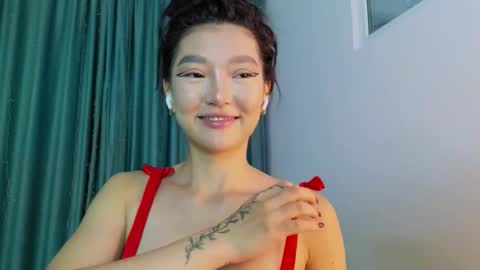 Snapshot of hey_herbal chatting on September 2025 02:55:02 PM Audrey online show from September 2025 02:55:02 PM