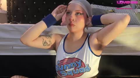 Noraly  online show from January 2026 04:49:02 AM