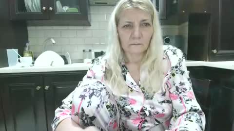 Heyheygrey online show from April 2026 08:44:01 PM