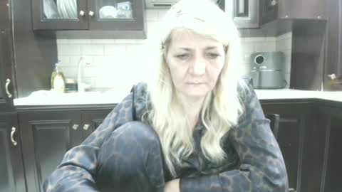 Snapshot of heyheygrey chatting on July 2026 04:29:02 PM Heyheygrey online show from July 2026 04:29:02 PM