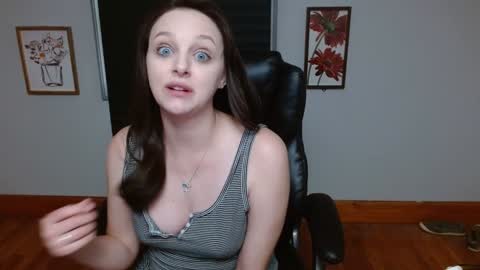 Paige online show from November 2025 02:06:01 PM