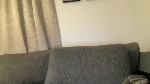 hichemlacoste333 online show from November 2025 01:30:01 AM