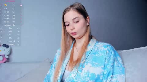 Snapshot of hidden_charm chatting on February 2026 04:16:02 PM Elizabeth online show from February 2026 04:16:02 PM