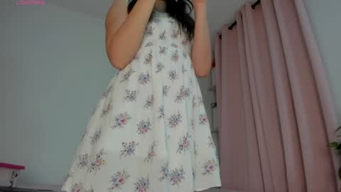 Dana online show from December 2025 11:48:01 AM