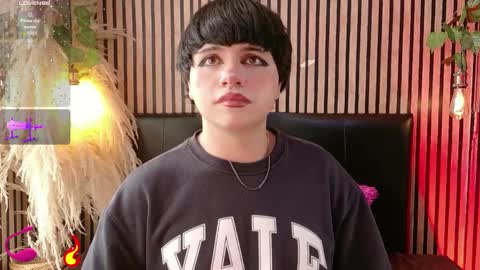 hiddenhotcake online show from April 2026 07:26:02 PM