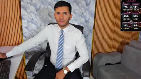 Snapshot of hiddenoffice chatting on September 2025 11:34:01 AM George online show from September 2025 11:34:01 AM