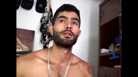 hideonbush online show from April 2026 05:37:01 PM