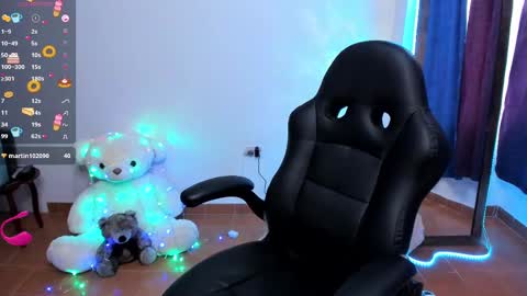 Diana online show from February 2025 04:59:01 PM