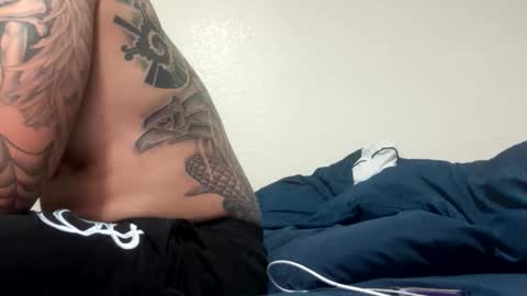 hihello7777 online show from November 2025 12:32:02 AM