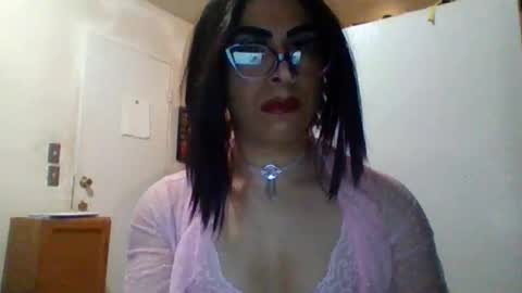 Snapshot of hihheelstranny chatting on April 2026 07:45:01 AM hihheelstranny online show from April 2026 07:45:01 AM