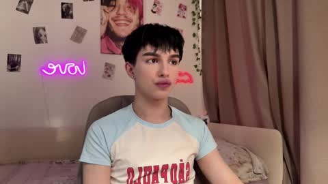 twinkvadusha online show from April 2026 02:15:01 PM