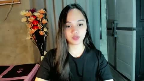 hilarymolly online show from February 2026 11:49:02 AM