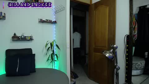 Hill and Jack online show from January 2025 12:27:01 AM