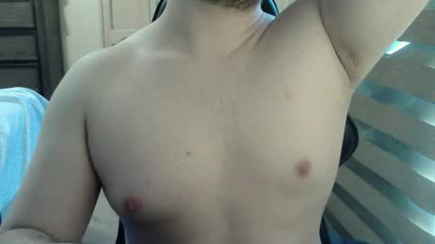 Snapshot of himbo_fox chatting on July 2026 03:27:02 PM Himbo fox online show from July 2026 03:27:02 PM