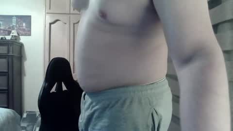 Snapshot of himbo_fox chatting on July 2026 10:21:02 AM Himbo fox online show from July 2026 10:21:02 AM