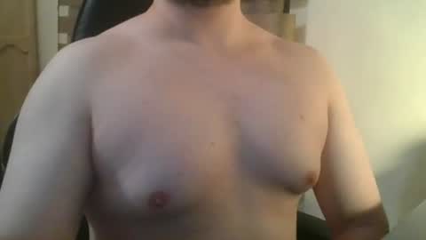 Snapshot of himbo_fox chatting on July 2026 04:08:01 AM Himbo fox online show from July 2026 04:08:01 AM