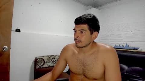 Snapshot of himoreno97 chatting on January 2025 11:06:02 PM Hi moreno online show from January 2025 11:06:02 PM