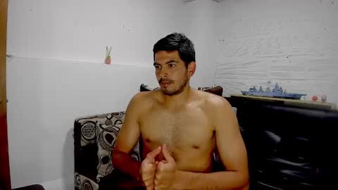 Snapshot of himoreno97 chatting on February 2025 03:45:01 AM Hi moreno online show from February 2025 03:45:01 AM