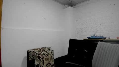 Snapshot of himoreno97 chatting on March 2025 11:49:01 PM Hi moreno online show from March 2025 11:49:01 PM