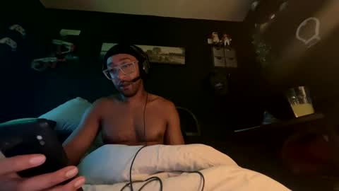 himthere_ online show from May 2026 03:04:02 AM