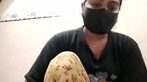 himuhimu22 online show from November 2025 12:21:01 AM