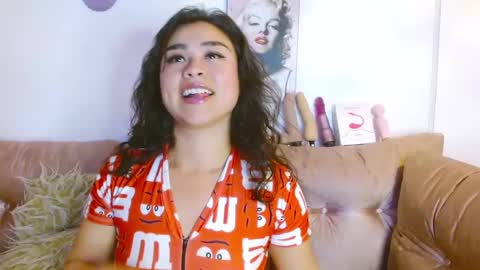 Snapshot of hinataleecs chatting on January 2025 04:14:02 AM hinata lee online show from January 2025 04:14:02 AM