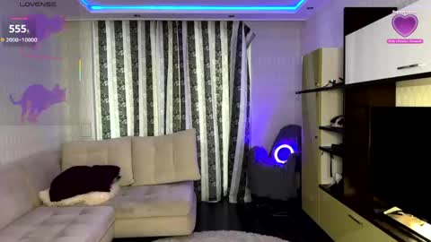 Snapshot of hip_hop_baby chatting on May 2026 10:20:02 AM Leya Day Mary Night PvT Open online show from May 2026 10:20:02 AM