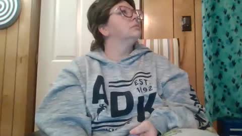 Bella online show from February 2025 04:37:02 AM