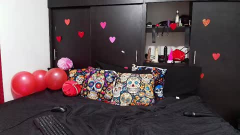 Elizabeth online show from February 2025 01:10:01 AM