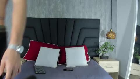 Hisoka online show from October 2025 02:30:02 AM