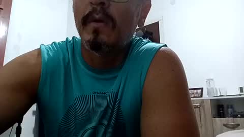 Snapshot of hitstick077 chatting on July 2026 03:09:02 AM CandyboxHunter44 online show from July 2026 03:09:02 AM